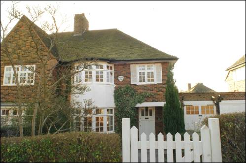 09a Hill Top
